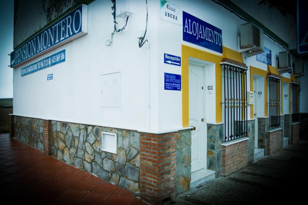 Pension Montero Jedula Buitenkant foto